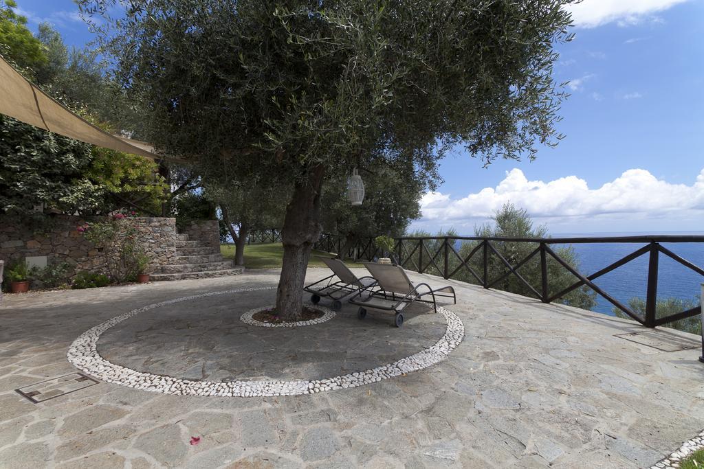 Villa Degli Ulivi B&B Finale Ligure Zewnętrze zdjęcie