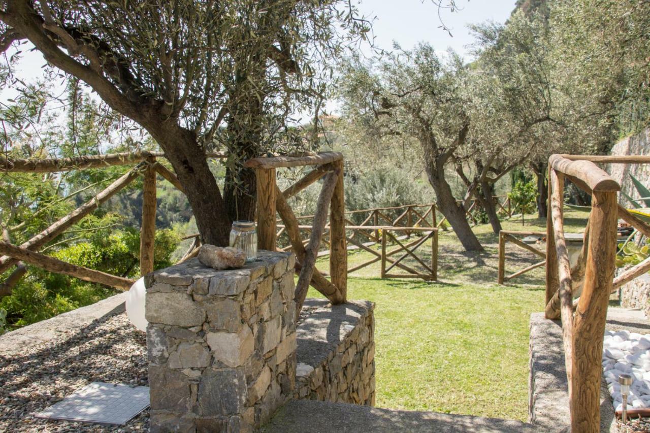 Villa Degli Ulivi B&B Finale Ligure Zewnętrze zdjęcie