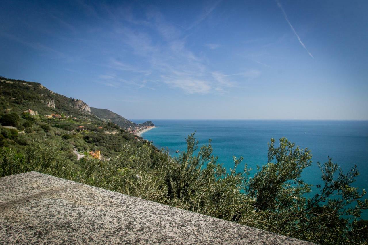 Villa Degli Ulivi B&B Finale Ligure Zewnętrze zdjęcie